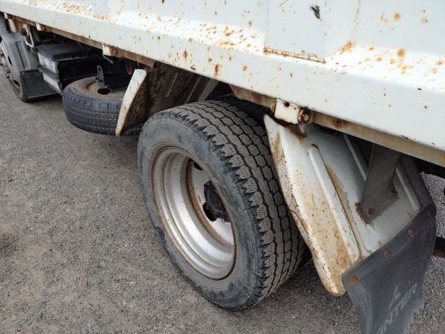 MITSUBISHI CANTER 2000