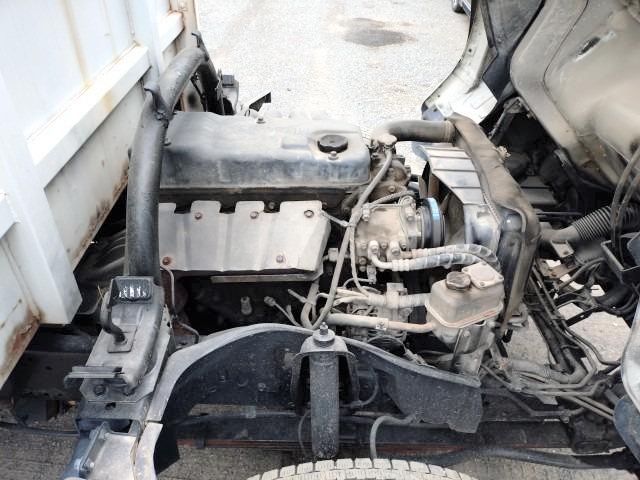 MITSUBISHI CANTER 2000