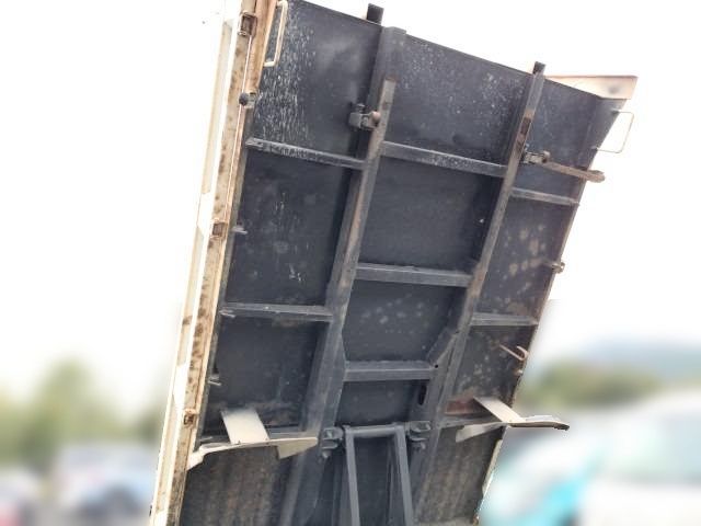 MITSUBISHI CANTER 2000