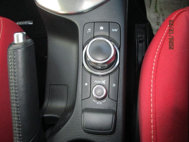 MAZDA DEMIO 4WD 2015