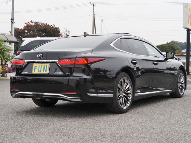 TOYOTA LEXUS LS500h 4WD 2021