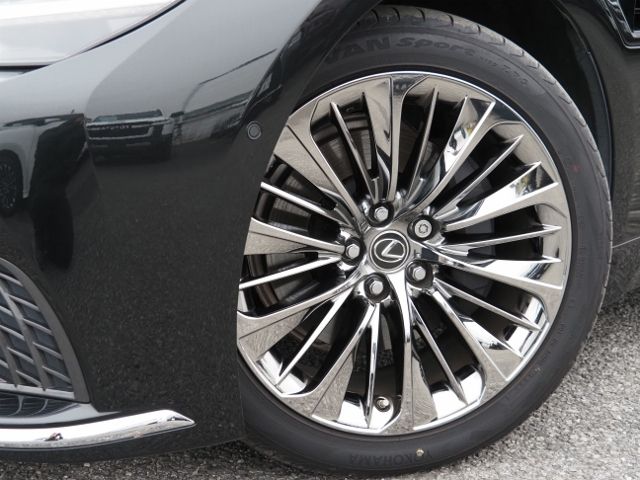 TOYOTA LEXUS LS500h 4WD 2021