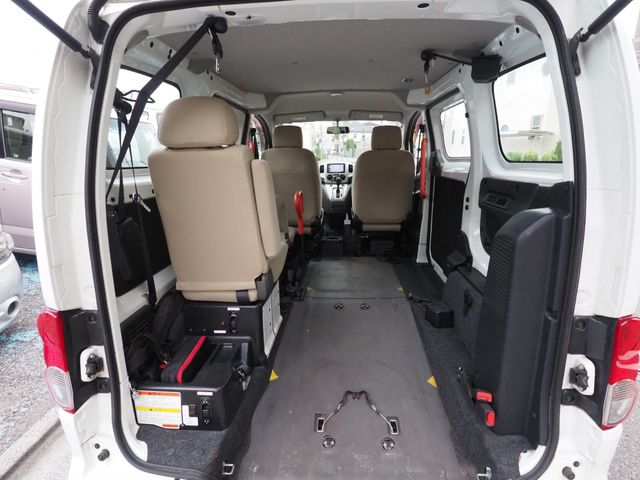 NISSAN NV200 VANETTE van 2017