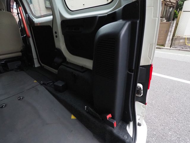 NISSAN NV200 VANETTE van 2017