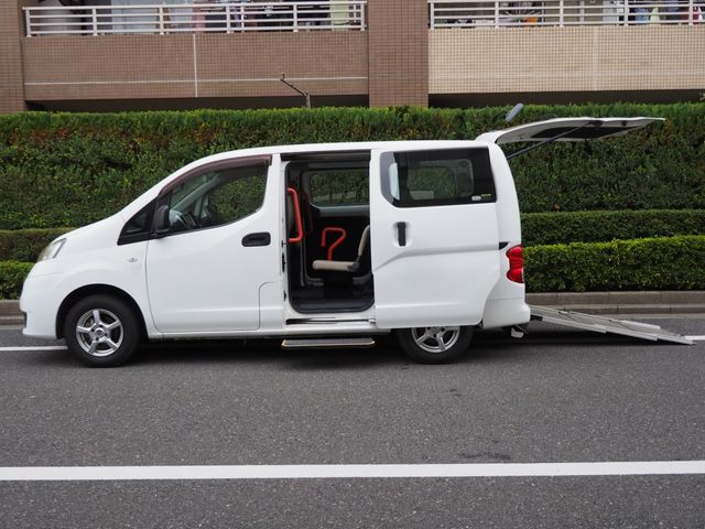 NISSAN NV200 VANETTE van 2017