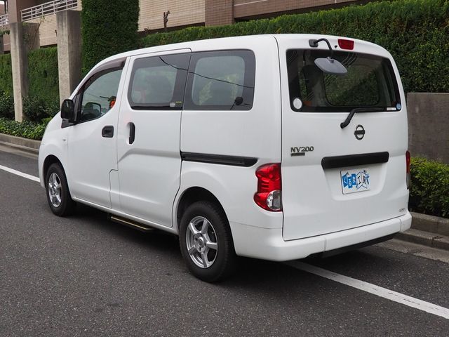 NISSAN NV200 VANETTE van 2017