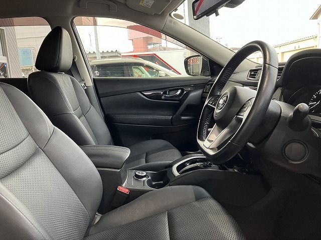 NISSAN X-TRAIL 4WD 2018