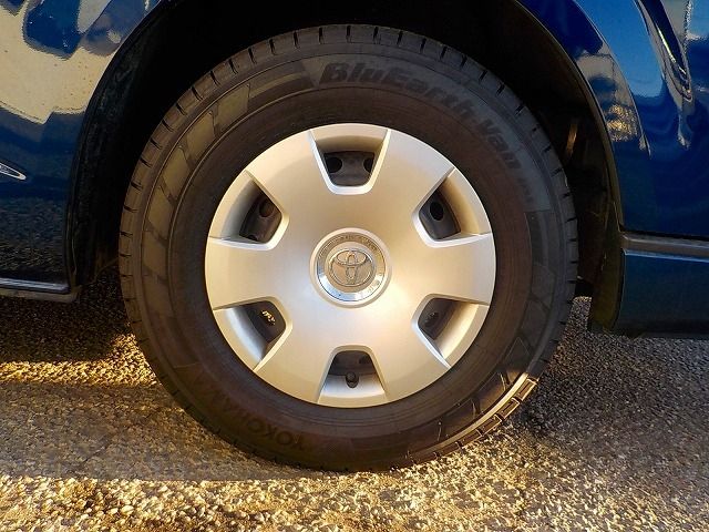 TOYOTA HIACE wagon 2010