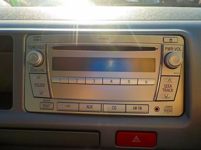 TOYOTA HIACE wagon 2010