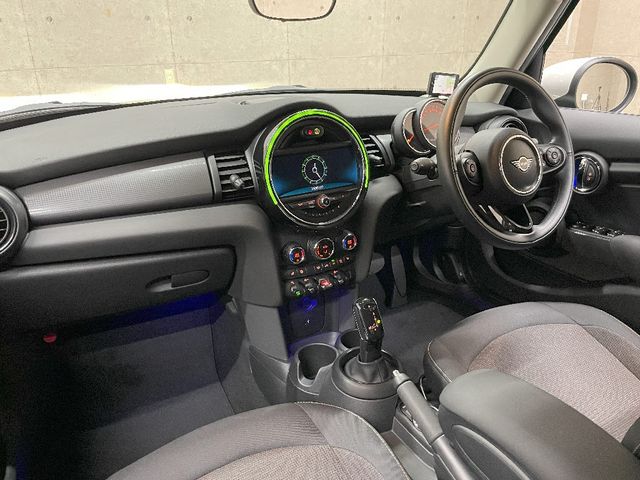 BMW MINI COOPER 5DOOR 2021