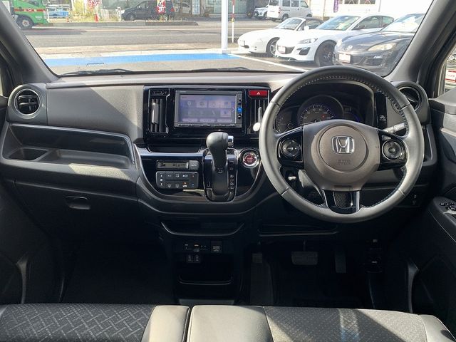 HONDA N-WGN CUSTOM 2017