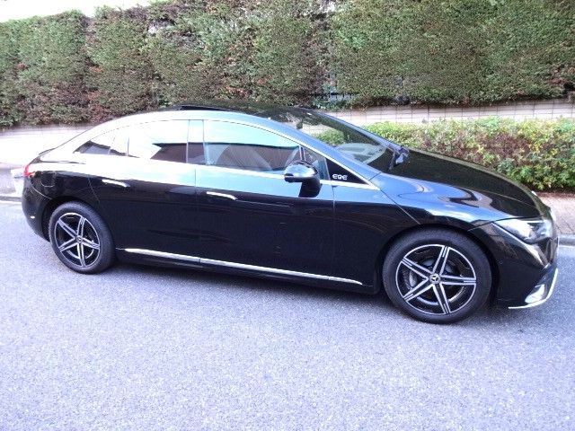 MERCEDES BENZ MERCEDES BENZ EQE 2023