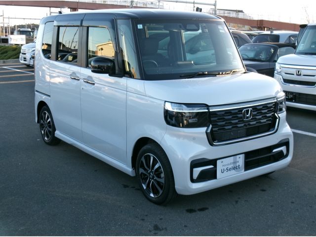 HONDA N BOX CUSTOM 2024