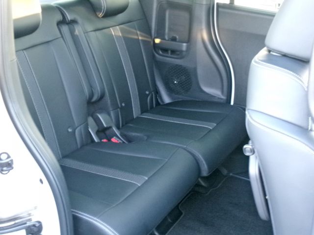 HONDA N BOX CUSTOM 2024