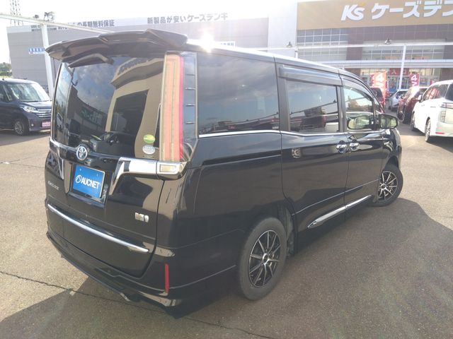 TOYOTA ESQUIRE HYBRID 2019