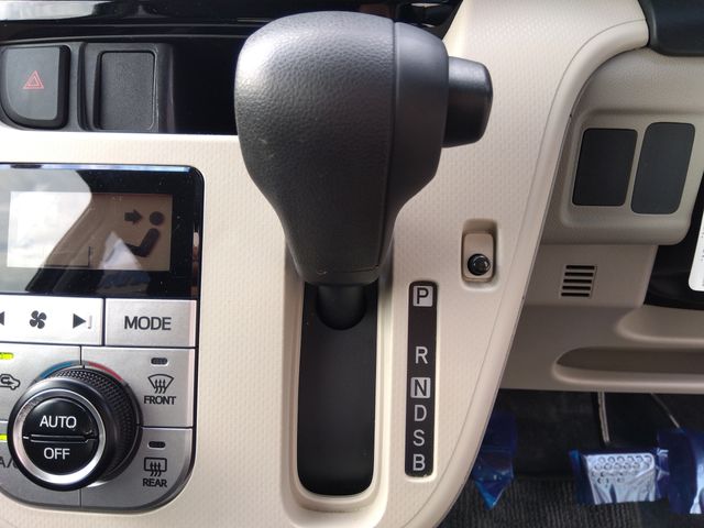 DAIHATSU MOVE 4WD 2021