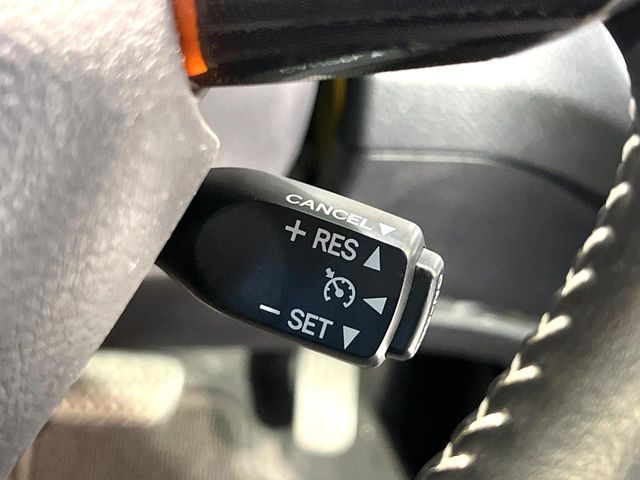 TOYOTA SIENTA HYBRID 2020