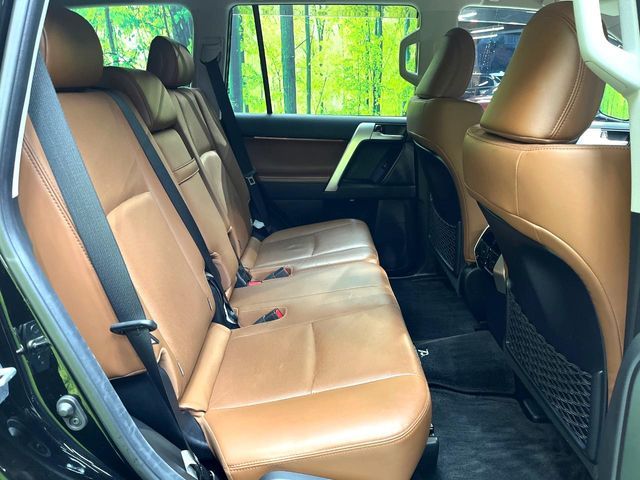 TOYOTA LANDCRUISER PRADO 2021