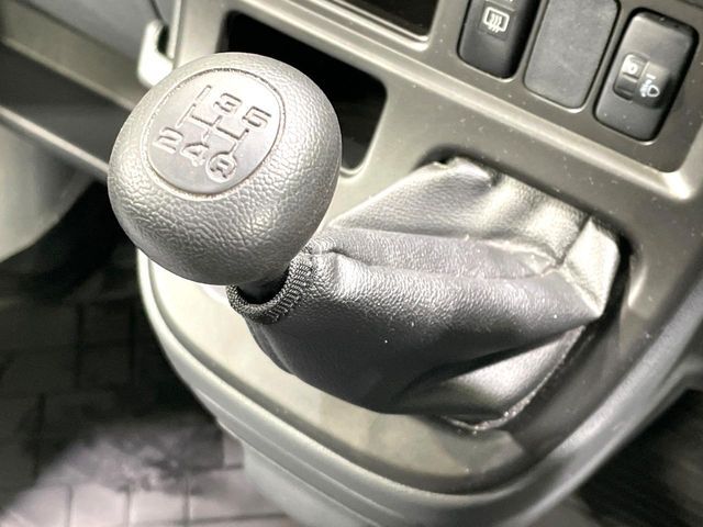 DAIHATSU HIJET CARGO 2017