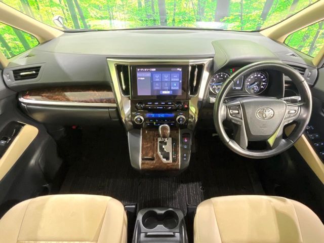 TOYOTA ALPHARD 2020