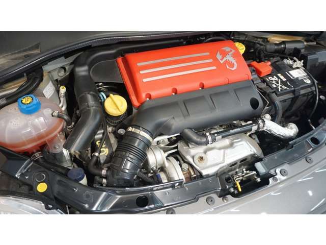 FIAT ABARTH F595 2024