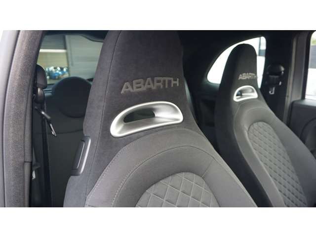 FIAT ABARTH F595 2024