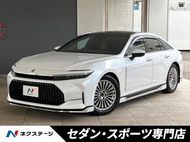 TOYOTA CROWN sedan hybrid 2024
