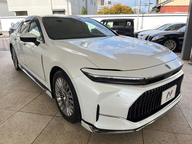 TOYOTA CROWN sedan hybrid 2024