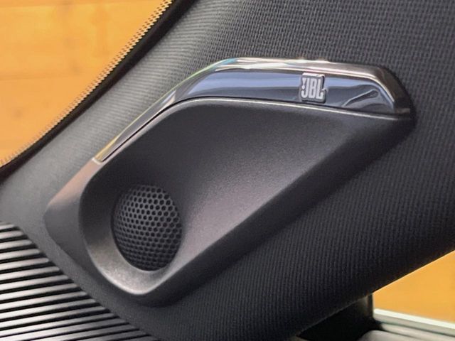 TOYOTA HARRIER 2WD 2024