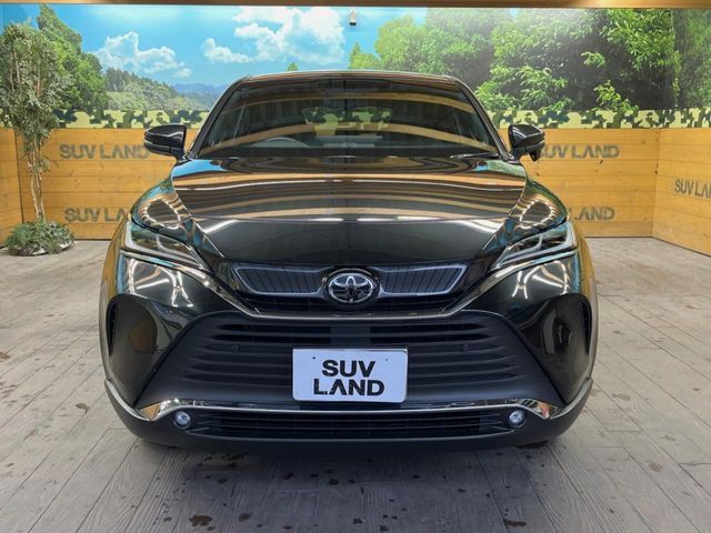 TOYOTA HARRIER 2WD 2024