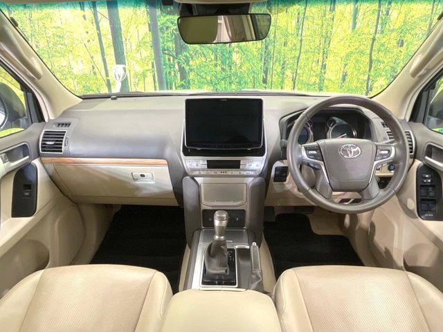 TOYOTA LANDCRUISER PRADO 2022