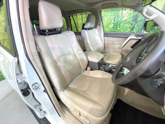 TOYOTA LANDCRUISER PRADO 2022