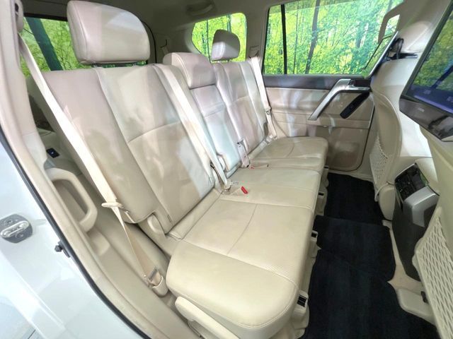 TOYOTA LANDCRUISER PRADO 2022