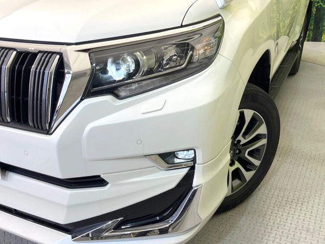 TOYOTA LANDCRUISER PRADO 2022