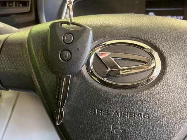 DAIHATSU MIRA e:S 2020