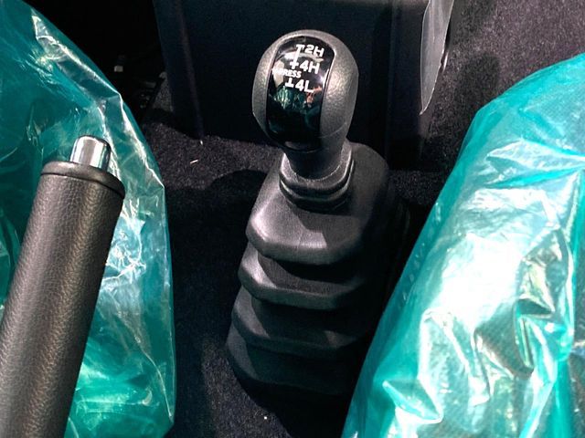 SUZUKI JIMNY NOMADE 2025