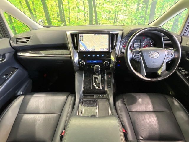 TOYOTA ALPHARD 2018
