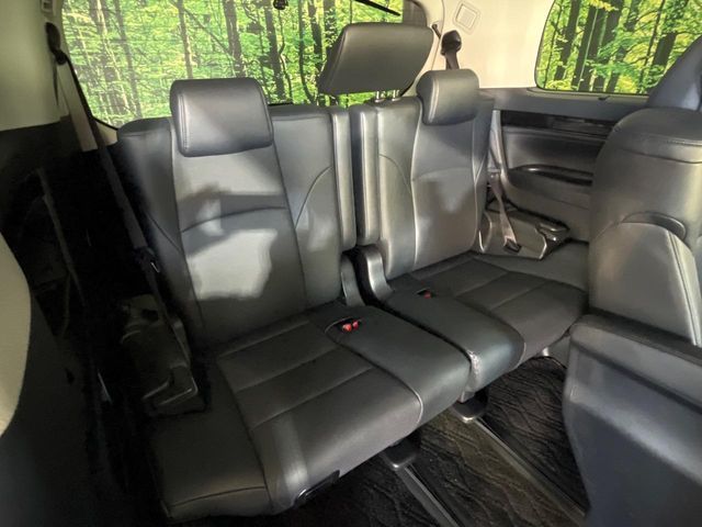 TOYOTA ALPHARD 2018