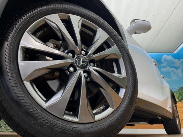 TOYOTA LEXUS UX250h AWD 2019