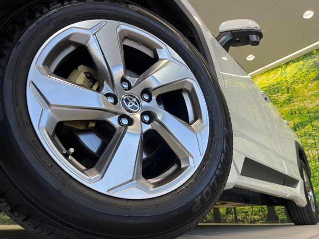 TOYOTA RAV4 4WD 2020