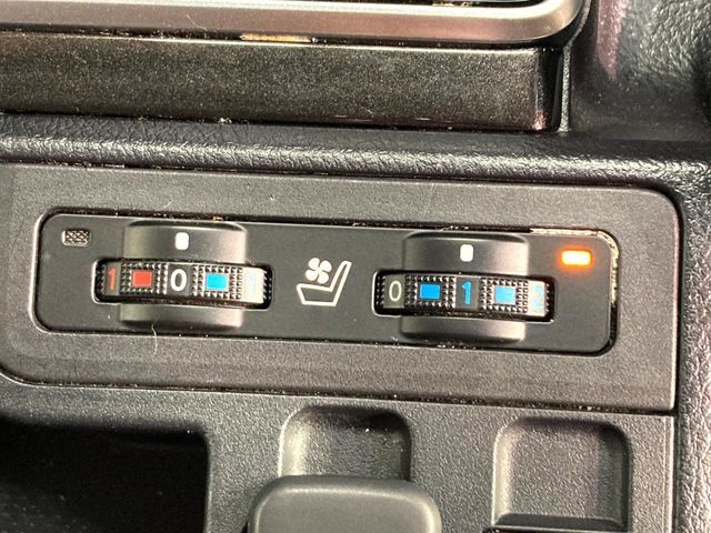 TOYOTA LANDCRUISER PRADO 2021