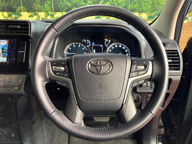 TOYOTA LANDCRUISER PRADO 2021