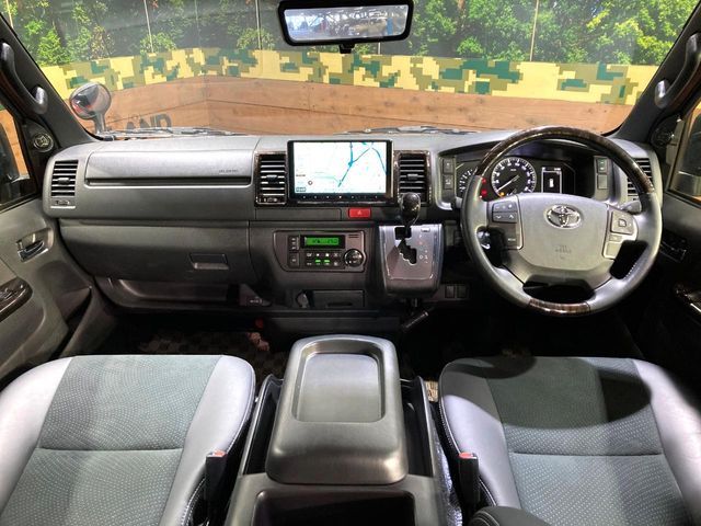 TOYOTA HIACE van 2WD 2024