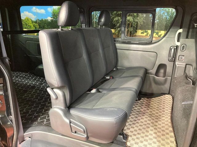 TOYOTA HIACE van 2WD 2024