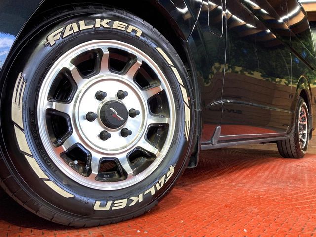 TOYOTA HIACE van 2WD 2024