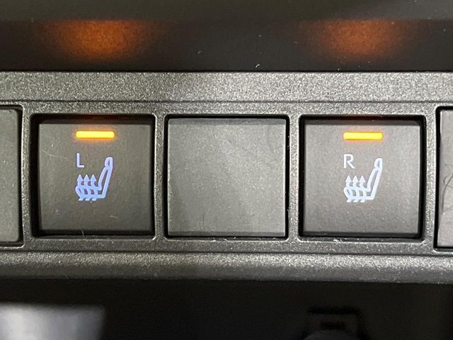 TOYOTA YARIS CROSS HYBRID 2023