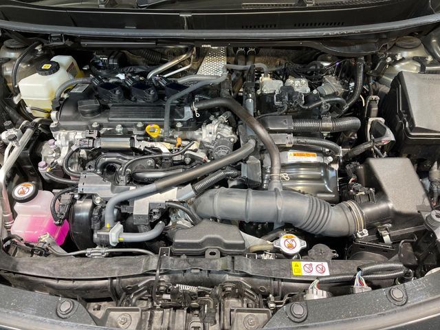 TOYOTA YARIS CROSS HYBRID 2023