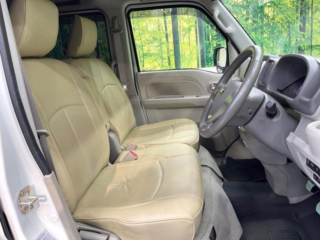 NISSAN NV100 CLIPPER RIO 2024