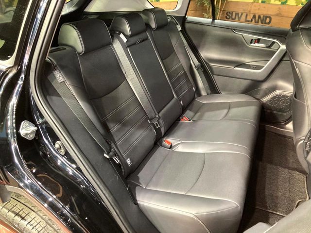 TOYOTA RAV4 4WD 2023