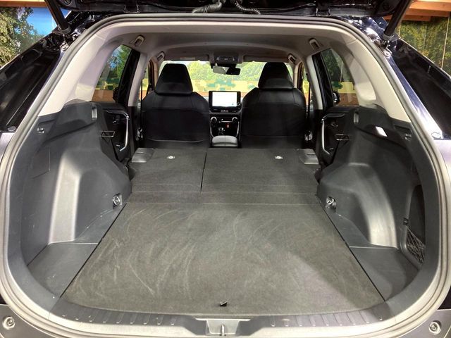 TOYOTA RAV4 4WD 2023